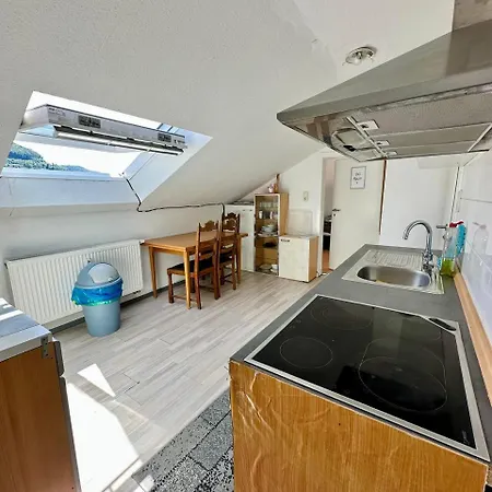 Ferien Und Monteurenwohnung *